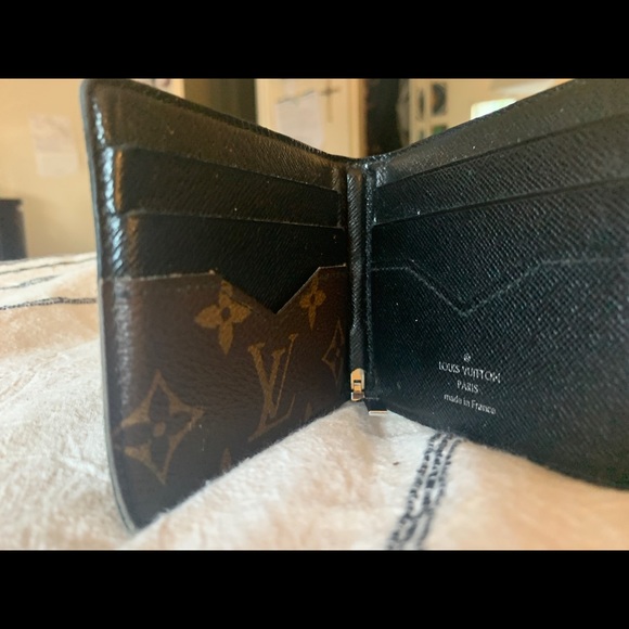 Louie Vuitton Mens Wallet